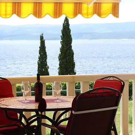 Apartment On The 4-pax A2 With A Terrace & Sea View *